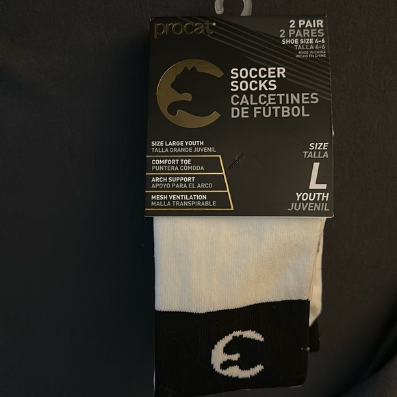 Procat Soccer Socks . Size large Youth . White and black plus Shin Guards - Picture 2 of 5
